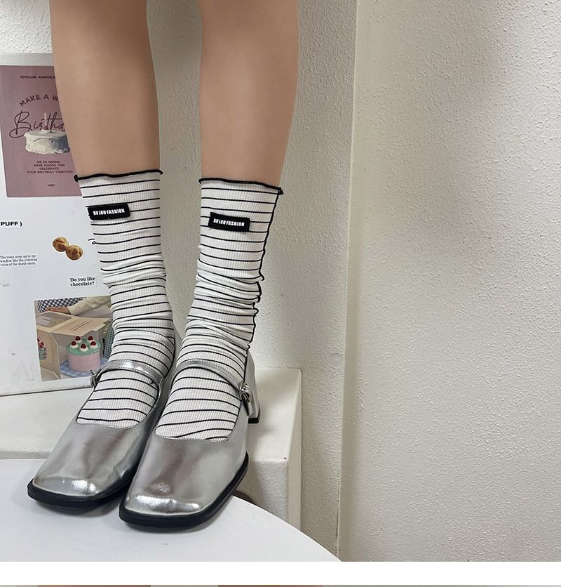 Striped Applique Lettuce Edge Socks