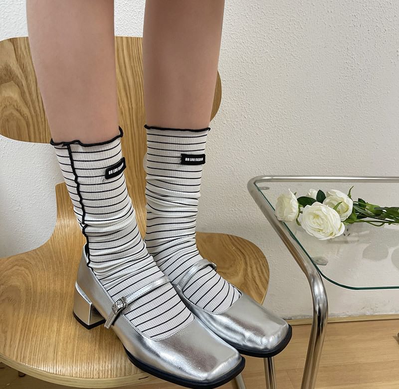 Striped Applique Lettuce Edge Socks