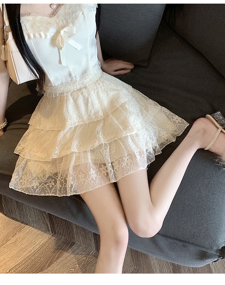 Lace Trim Tiered Mini Skirt with High Waist