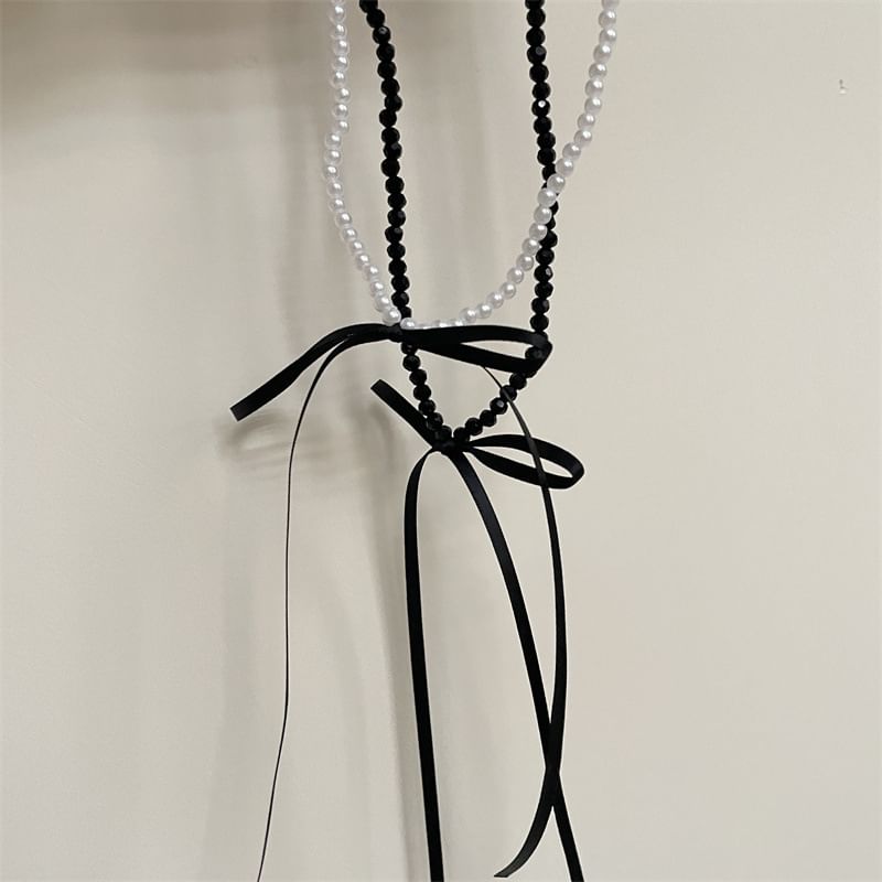 Faux Necklace Pearl Bow