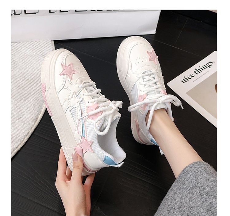 Platform Star Applique Panel Mesh Sneakers