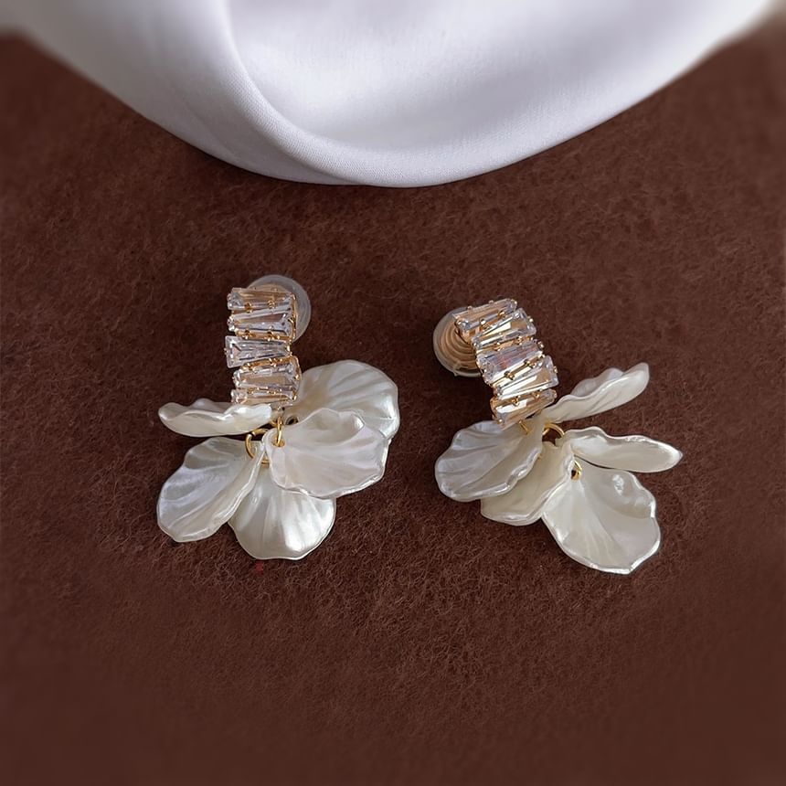 Rhinestone Earring Alloy Petal Drop
