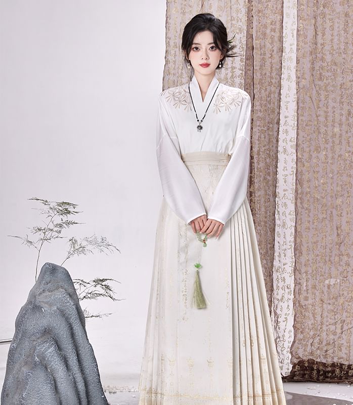 Traditional Chinese Long-Sleeve Top / Pleated Maxi A-Line Skirt