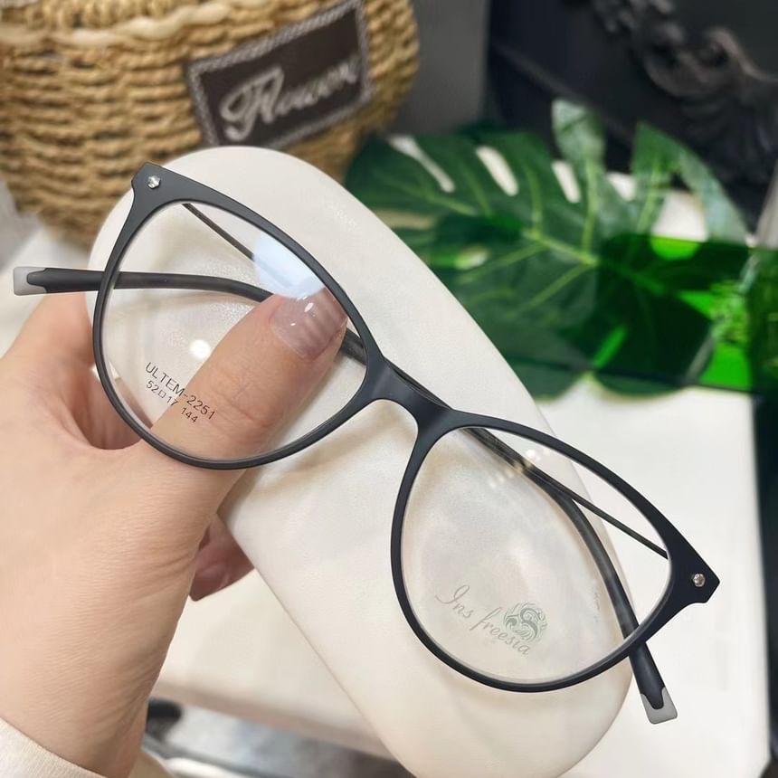 Cat Eye Eyeglasses