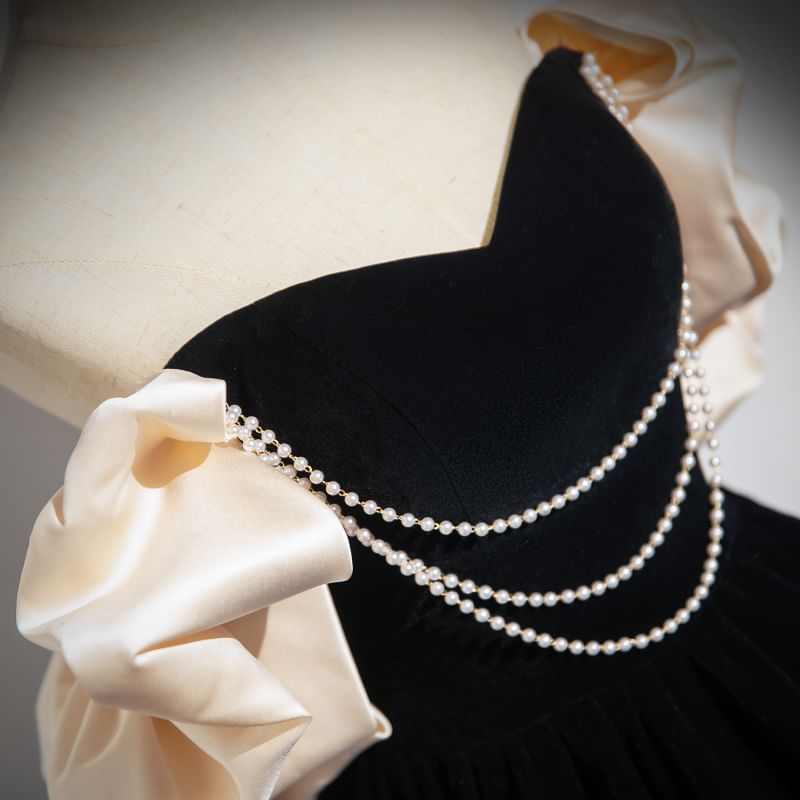 Off-Shoulder Two Tone Beaded A-Line Ball Gown