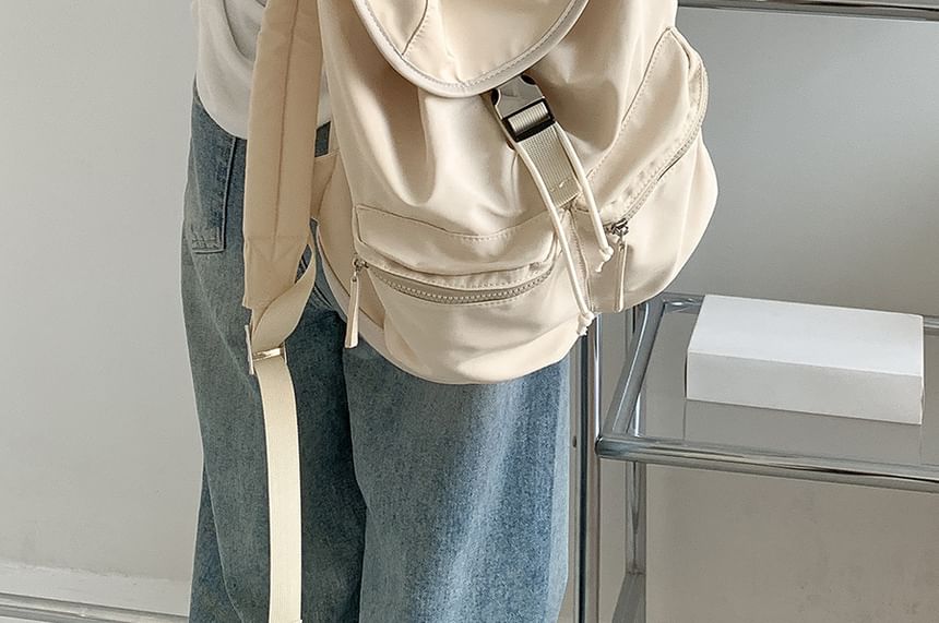 Plain Buckled Backpack Nylon