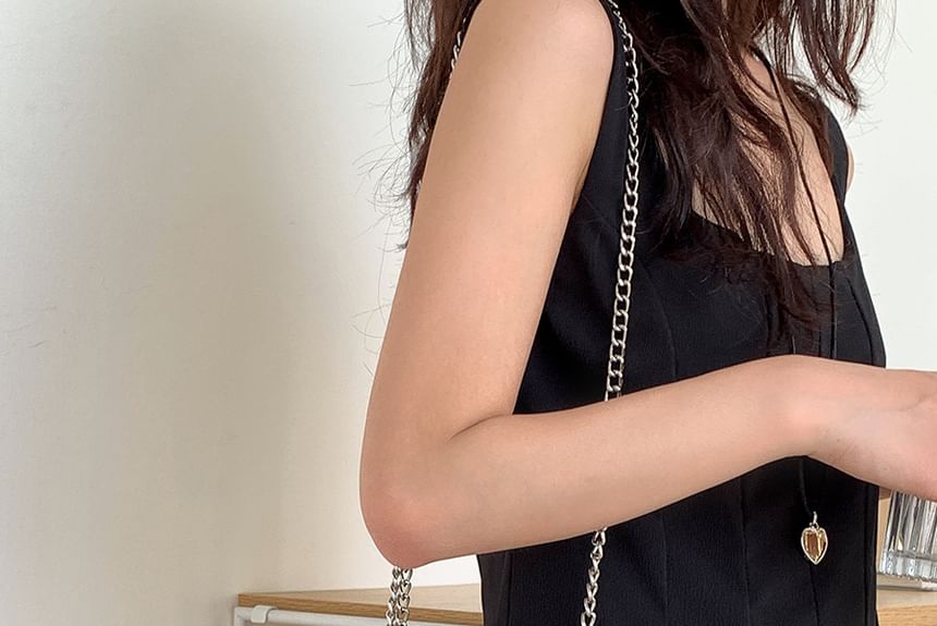 Crossbody Bow Chain Strap Bag