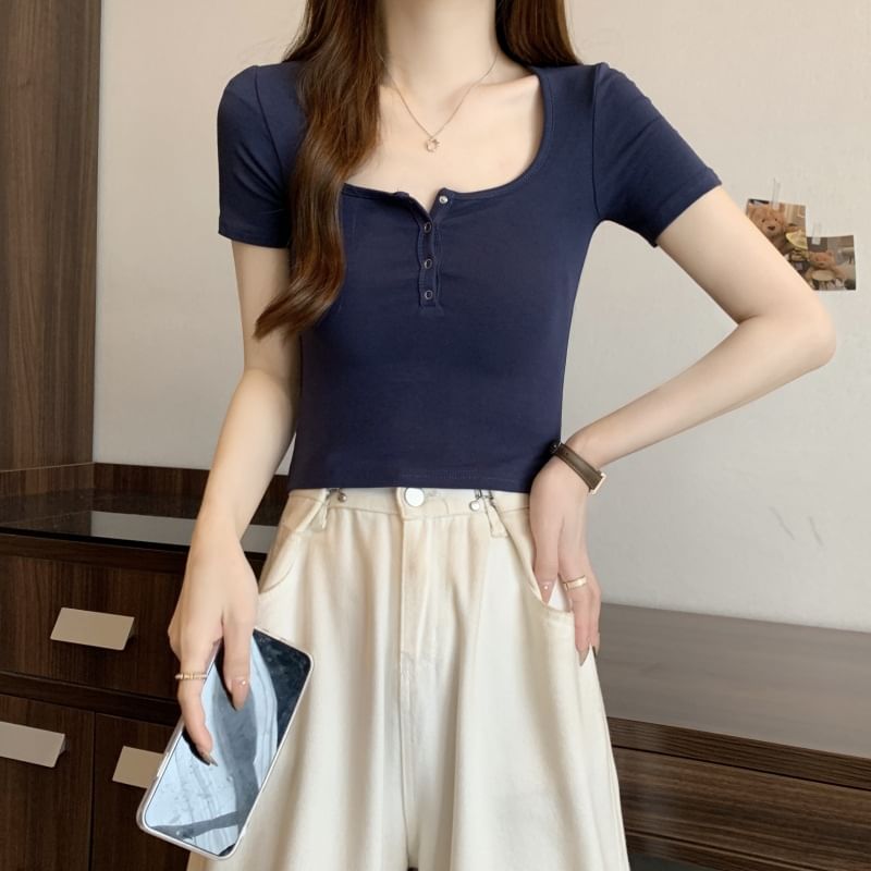 Short-Sleeve Plain Tee Henley