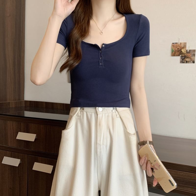 Short-Sleeve Plain Tee Henley