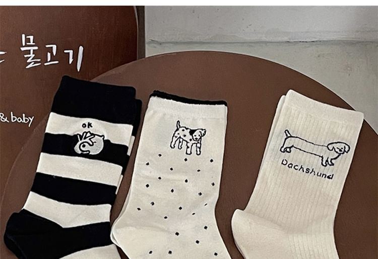 Dog Embroidered Socks Set