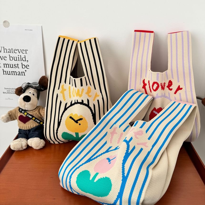 Knit Flower Tote Bag