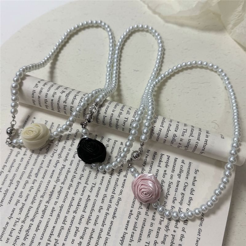 Necklace Floral Faux Pearl