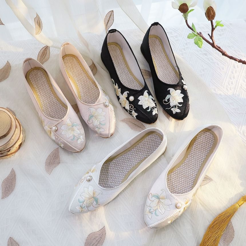 Flower Flats Embroidered