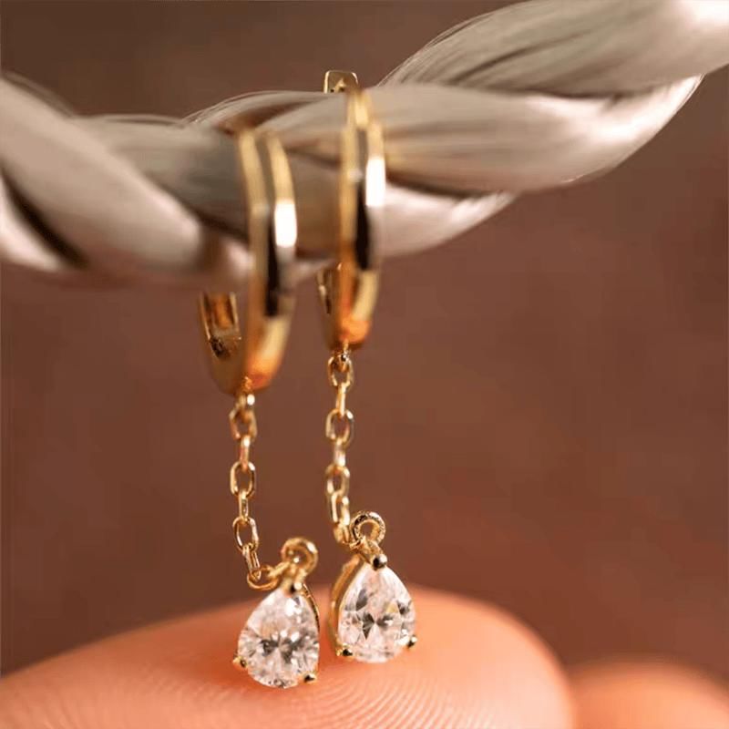 Rhinestone Alloy Dangle Earring