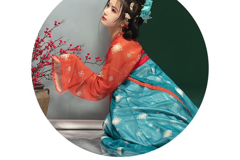 Traditional Chinese Print Costume Set