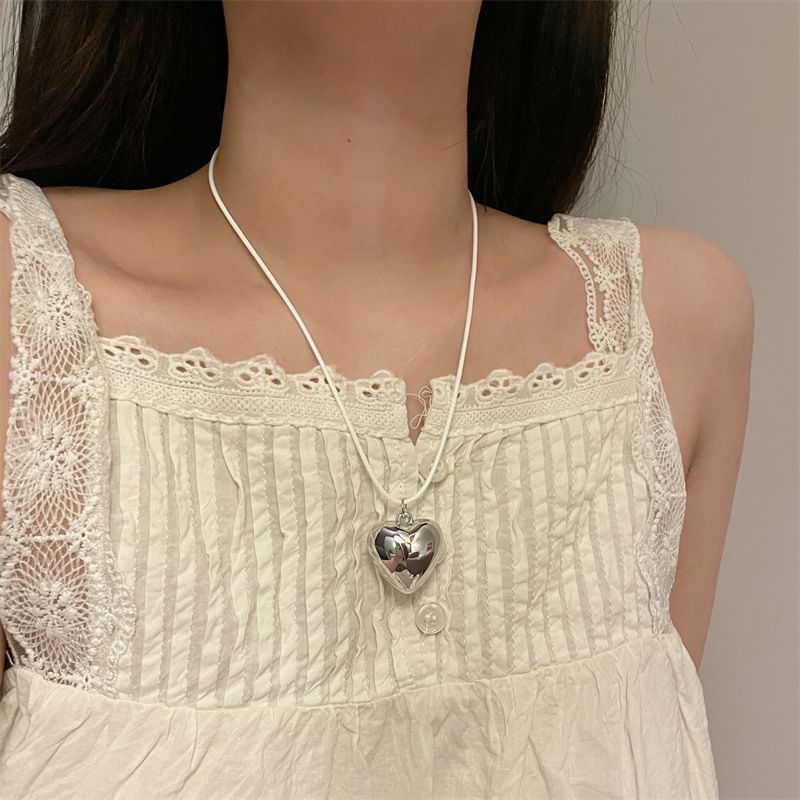 Necklace Pendant Cord Heart
