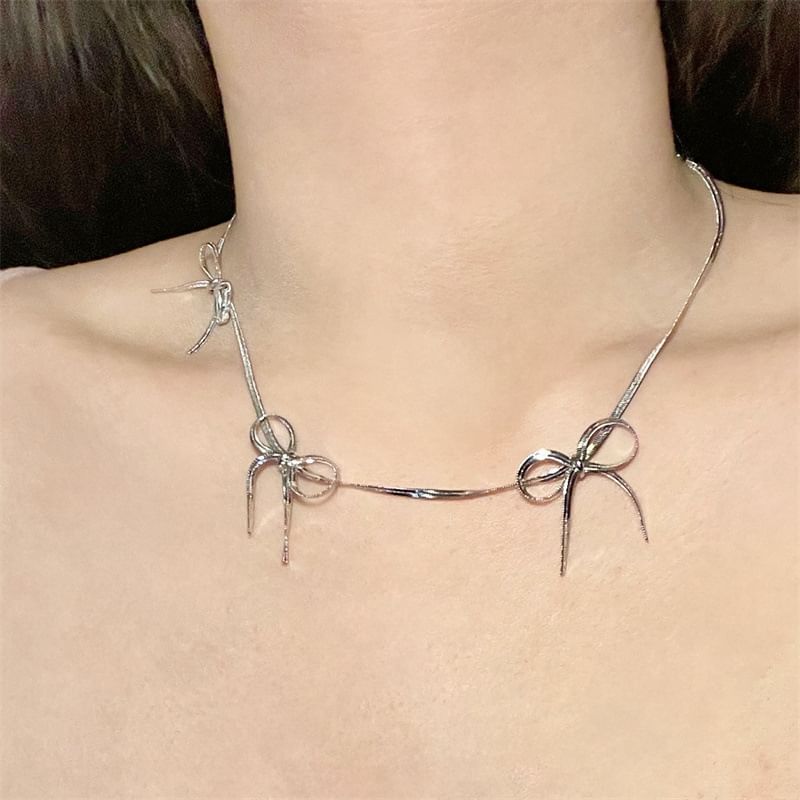 Necklace Snake Bow Chain