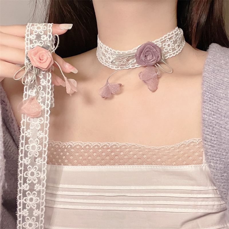 Floral Lace Choker