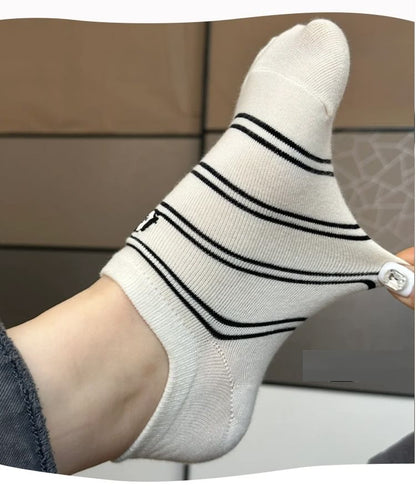 Two Tone Embroidered Low Cut Socks Set