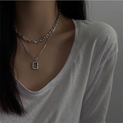 Rectangle Pendant Layered Alloy Choker