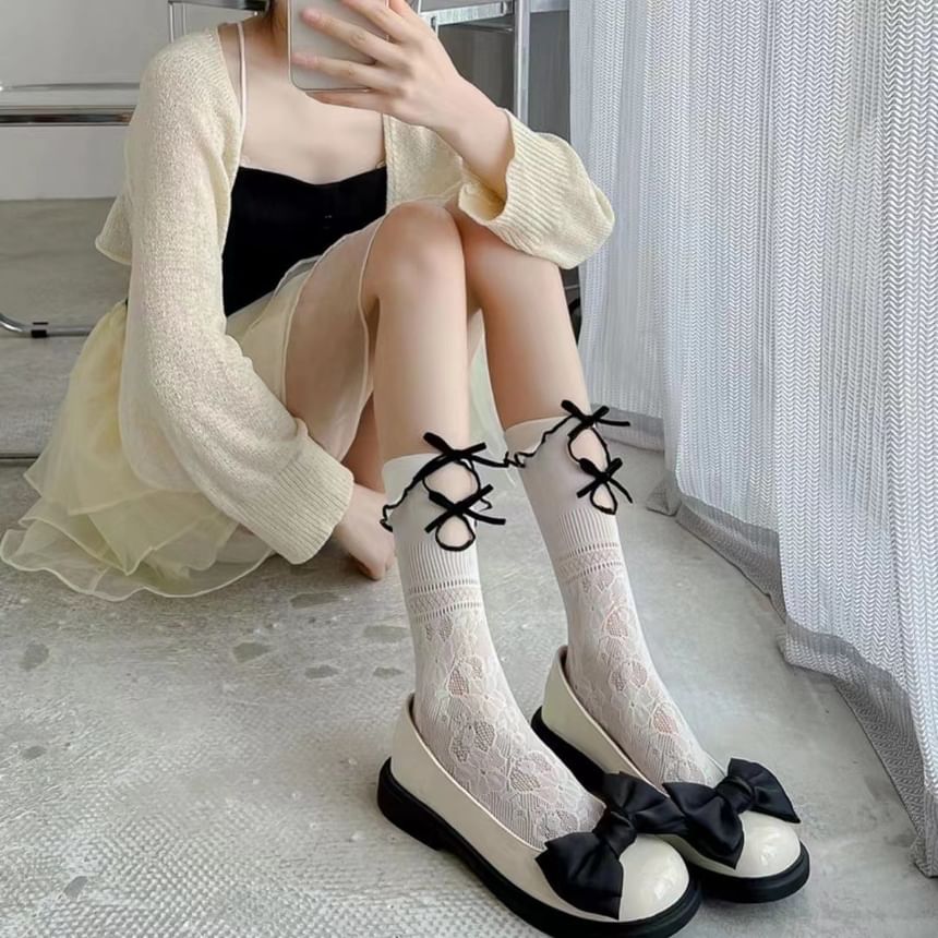 Ribbon Cutout Lace Socks