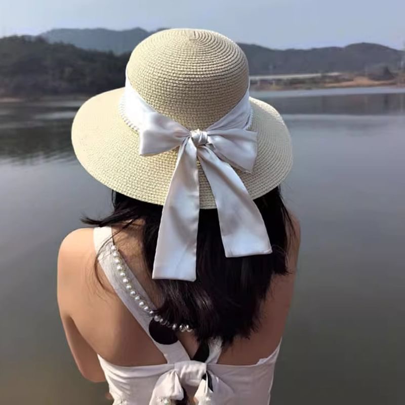 Straw Bow Hat