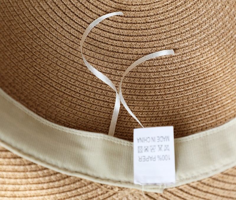 Straw Hat Chained Sun Bow