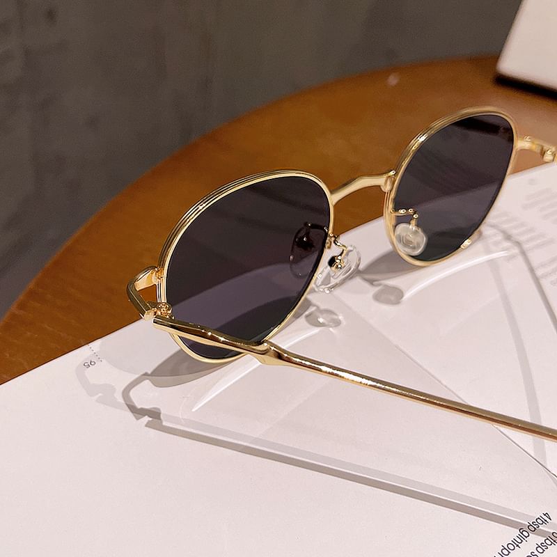 Sunglasses Round Metal Frame