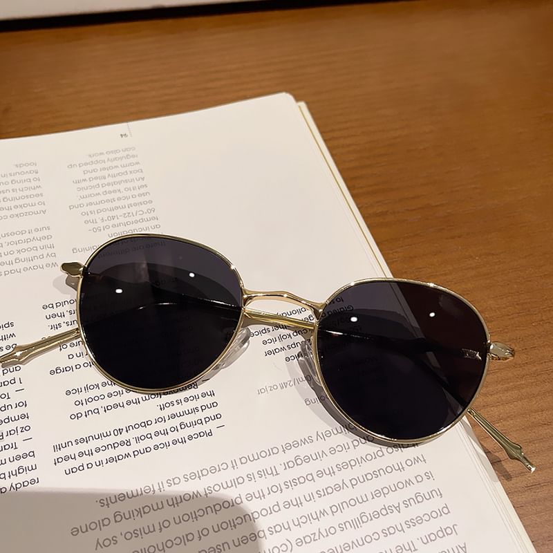 Sunglasses Round Metal Frame