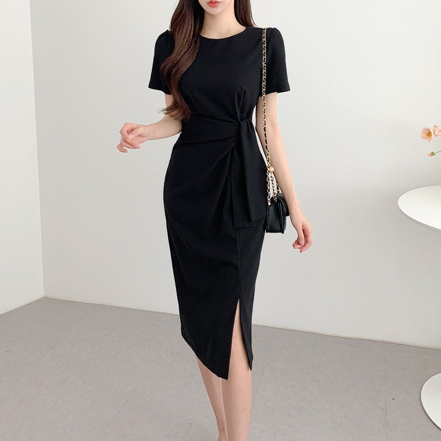 Short-Sleeve Crewneck Sashed Plain Midi Sheath Dress