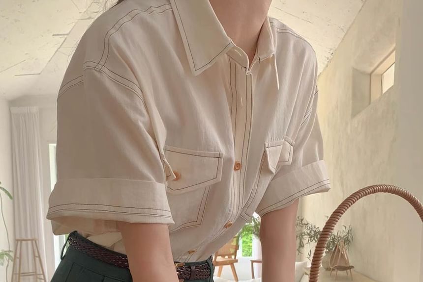 Short-Sleeve Contrast Stitching Pocketed Shirt