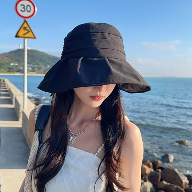 Wide Ruched Bow Brim Bucket Hat