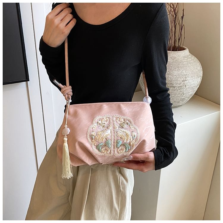 Flower Embroidered Shoulder Bag