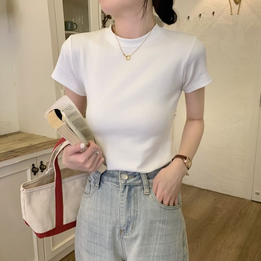 Plain Neck Tee Short-Sleeve Crew