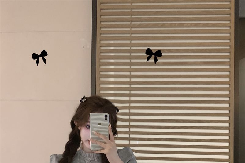 Short Sleeve Crew Neck Plain Bow Frill Top / High Waist Panel Velvet Shorts