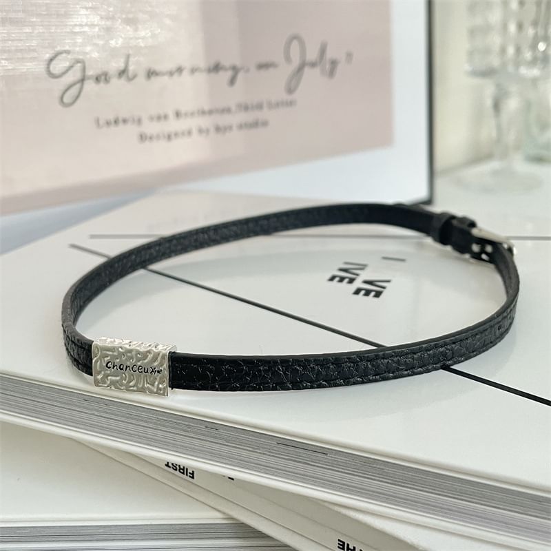 Faux Alloy Choker Leather
