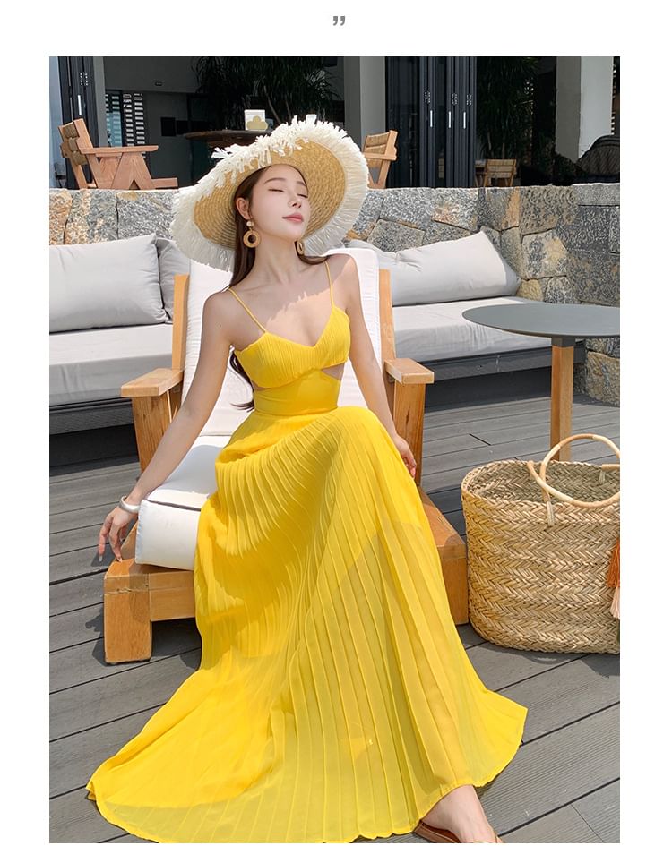 V-Neck Dress Chiffon Cutout Maxi Spaghetti Pleated Strap