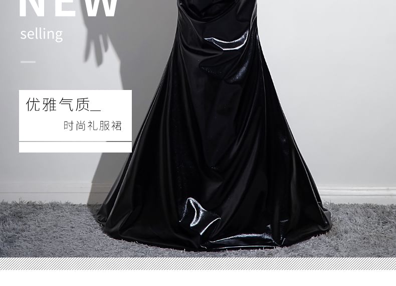 Set: Plain Ruched Faux Leather Mermaid Tube Evening Gown + Gloves