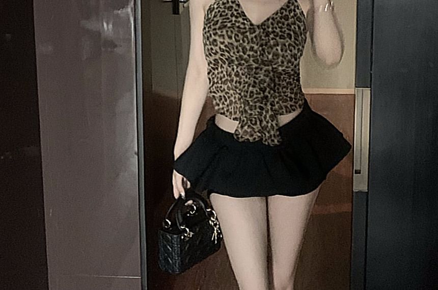 Halter Leopard Print Crop Slim Fit Cami Top