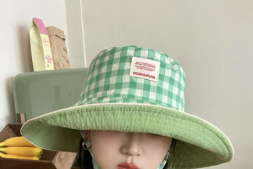 Gingham Bucket Hat Strap Chin With