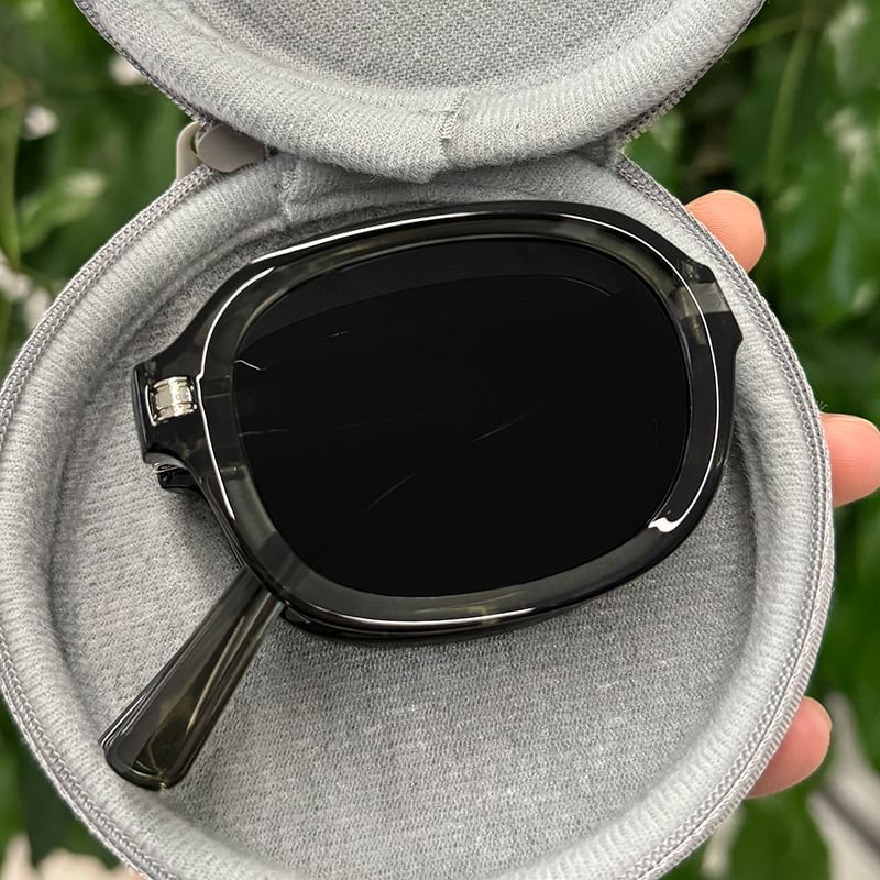 Foldable Oval Sunglasses