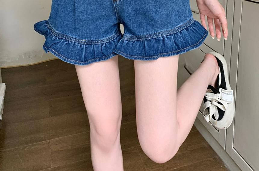 High Waist Ruffle Hem Denim Shorts