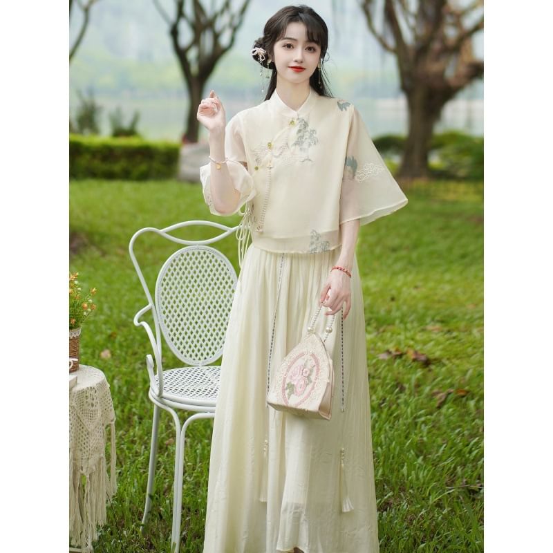 Set: Elbow-Sleeve Flower Embroidered Blouse + High Rise Plain Maxi A-Line Skirt