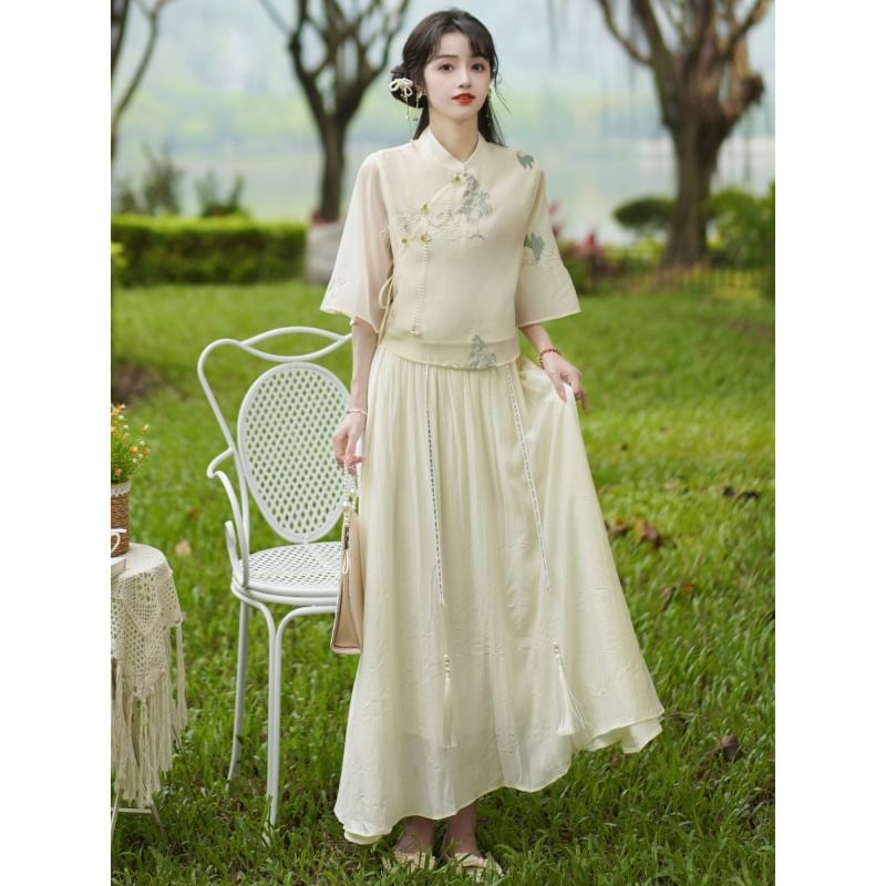 Set: Elbow-Sleeve Flower Embroidered Blouse + High Rise Plain Maxi A-Line Skirt