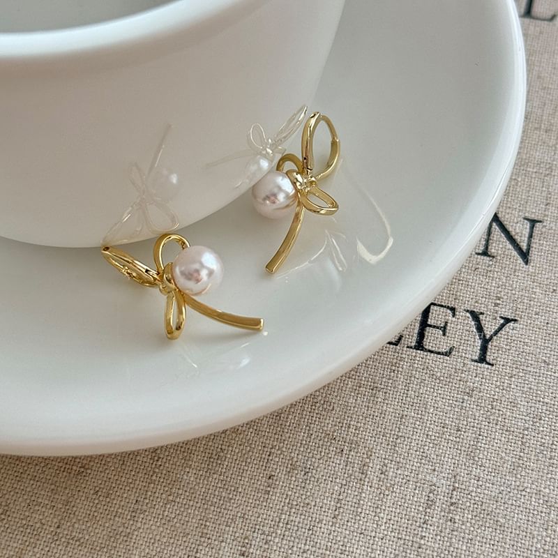 Bow Faux Pearl Drop Earring