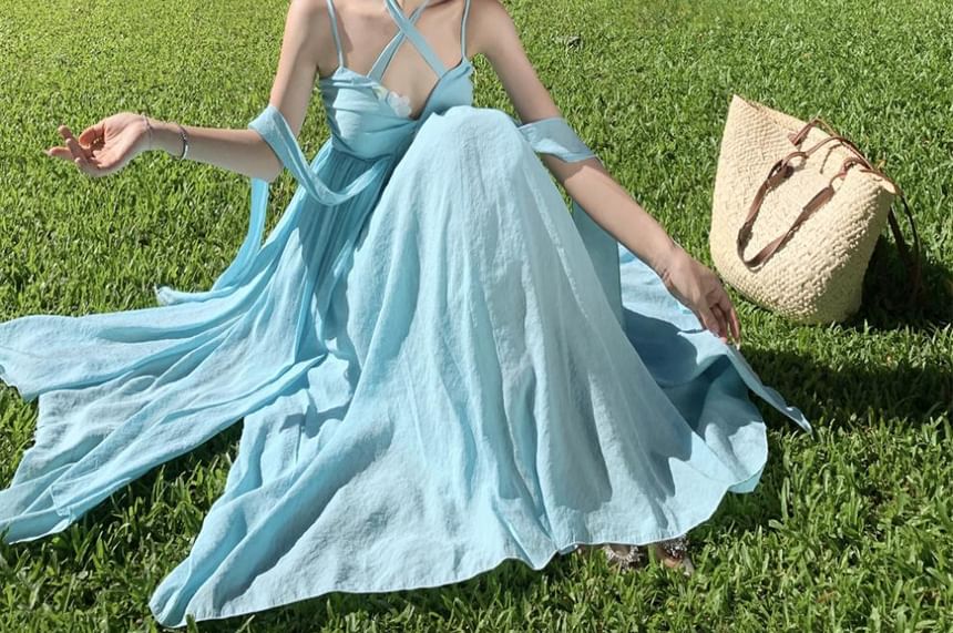 A-Line Open Dress Ruched Back Maxi Halter Plain Accent Floral Neck Layered