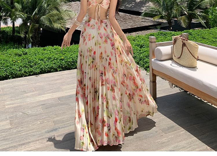 Halter Neck Dress Print Maxi Cutout Pleated Floral Back A-Line Open