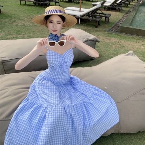 Thin Strap Checkered Ruched Maxi A-Line Dress