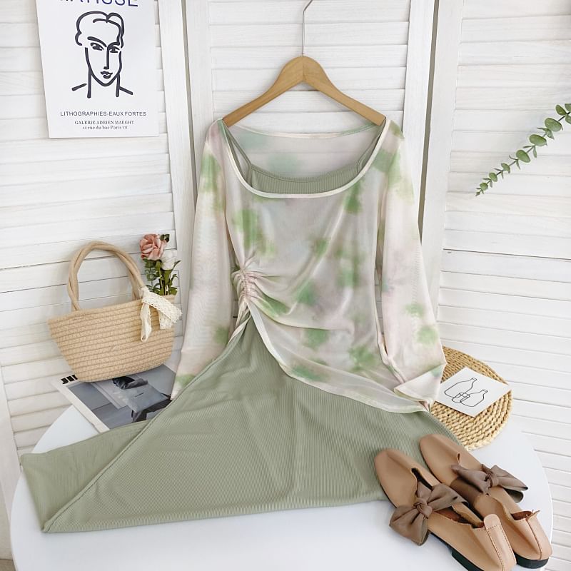 Set: Long-Sleeve Scoop Neck Tie Dye Asymmetrical Top + Thin Strap Solid Midi Sheath Dress