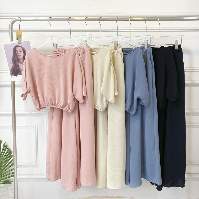 Set: Short-Sleeve Crew Neck Plain Open Back Crop Tee + Elastic Waist Wide Leg Pants